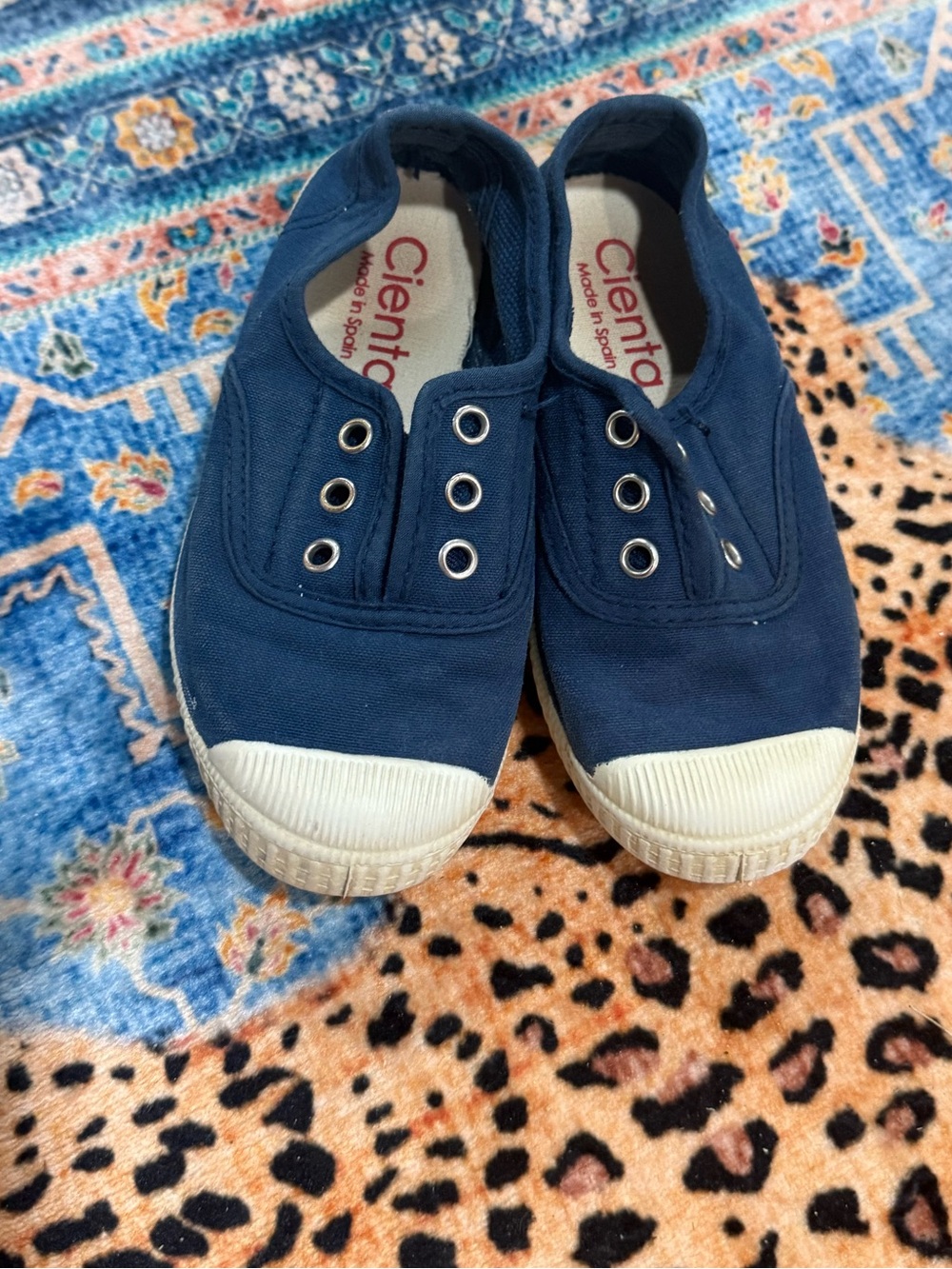 Cienta Kids Navy Canvas Slip-On Sneakers Size 27 EUC